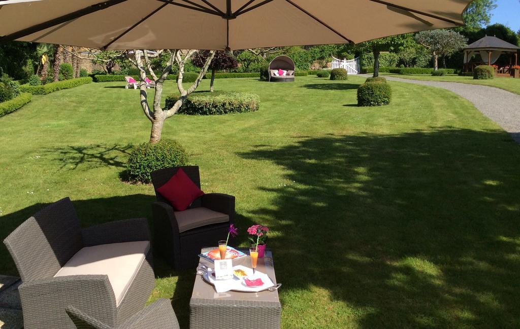 ホテル マノワール ドゥ ケルタルグ Moëlan-sur-Mer エクステリア 写真